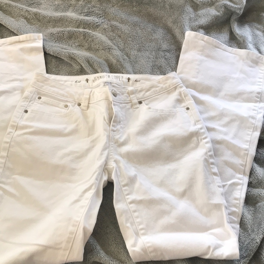Jennifer Lopez white jeans
